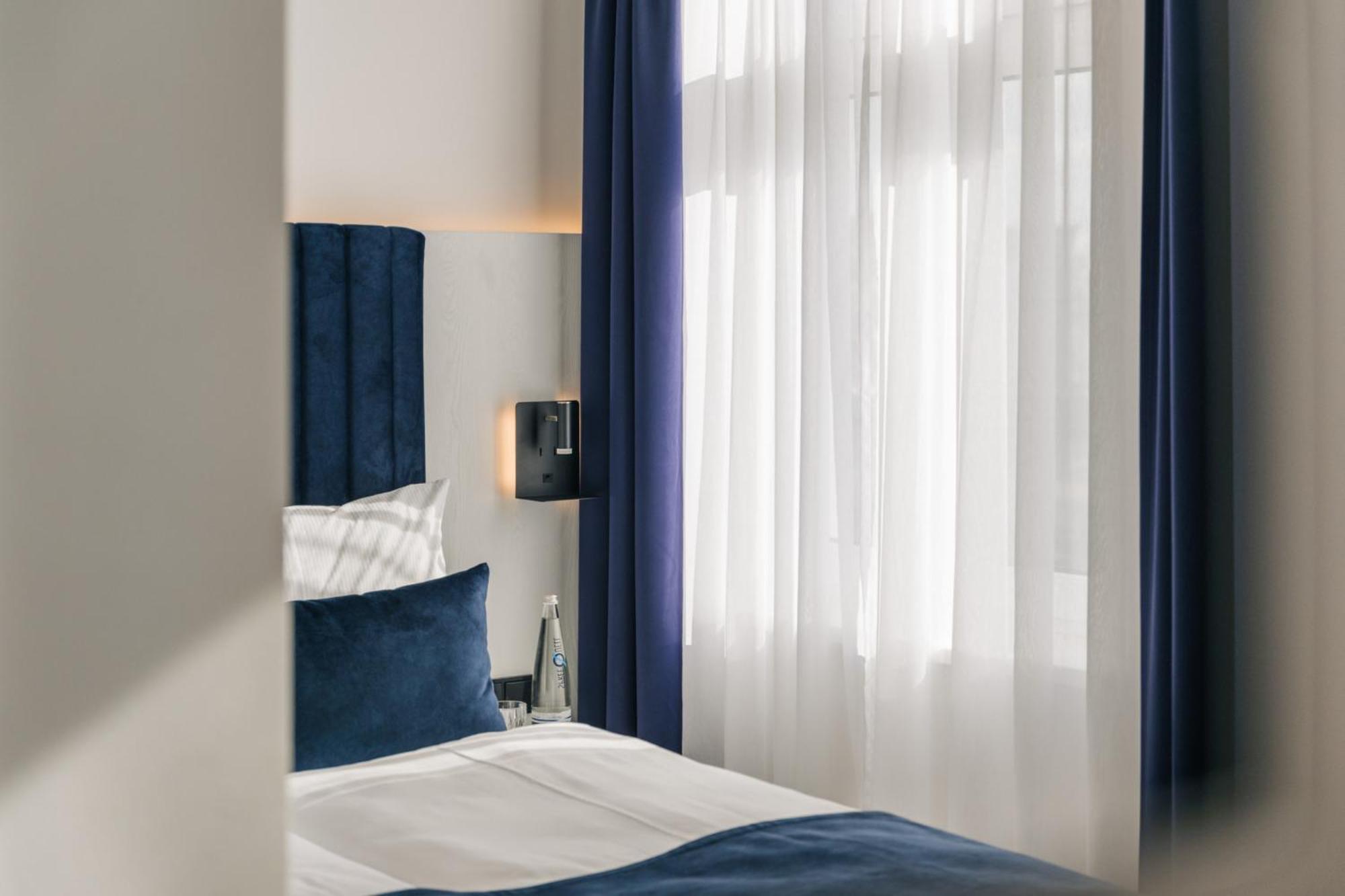 Homaris East Side Hotel Berlin Kültér fotó